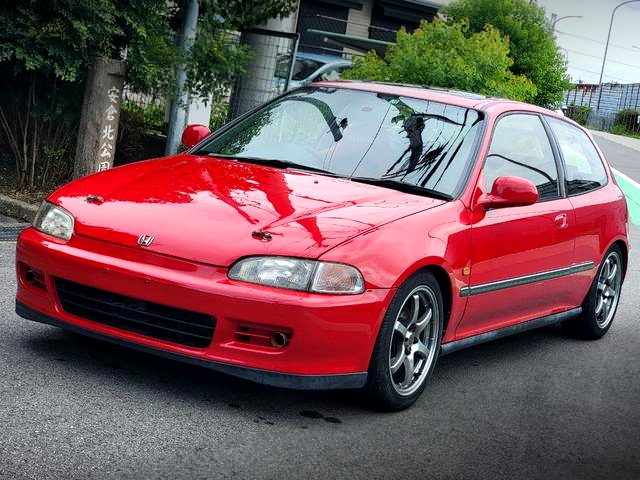 Front exterior of EG6 CIVIC HATCH SiR.