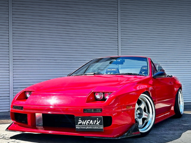 Front exterior of WIDEBODY FC3C RX-7 Cabriolet.