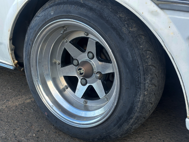 Longchamp xr4 rim.