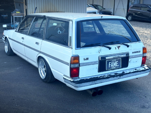 Rear exterior of CRESTA faced GX70 MARK2 WAGON.