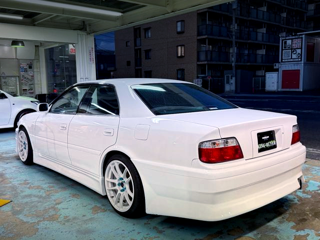 Rear exterior of JZX100 CHASER TOURER-V.