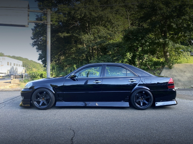 Side exterior of JZX110 MARK 2.