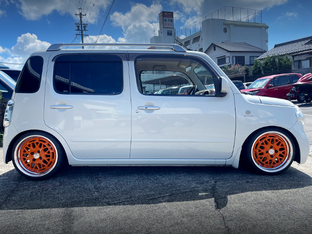 Side exterior of L675S DAIHATSU MIRA COCOA PLUS X.