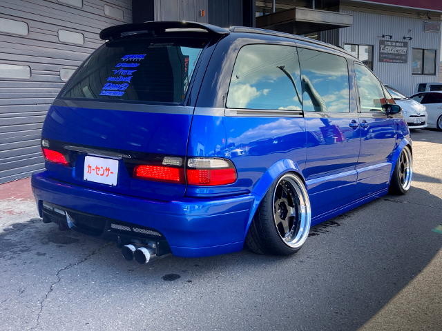 Rear exterior of 1st Gen TOYOTA PREVIA.