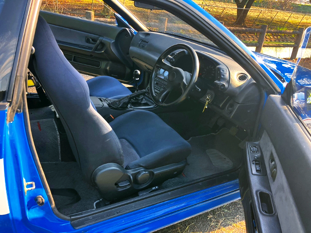 Interior of CALSONIC livery R32 SKYLINE GT-R.