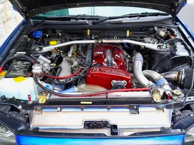 RB26 with HKS TWIN turbo of R34 SKYLINE GT-R V-SPEC.