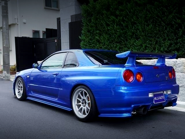 Rear exterior of R34 SKYLINE GT-R V-SPEC.