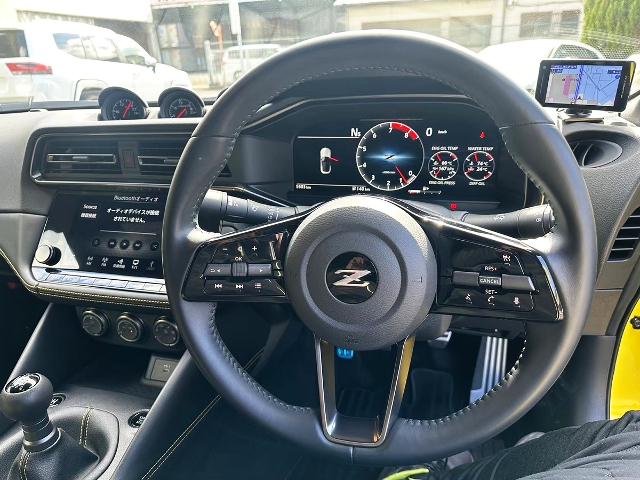 Dashboard of PHOENIX'S-POWER tuned RZ34 Fairlady Z Proto Spec.