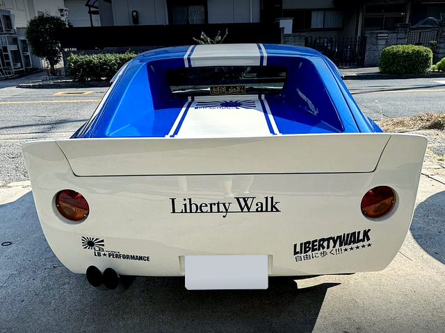 JDM ONE tail light style to the JDM WORKS S30 Fairlady Z.