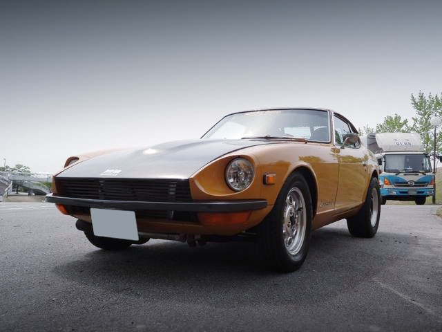 Front exterior of S30Z.