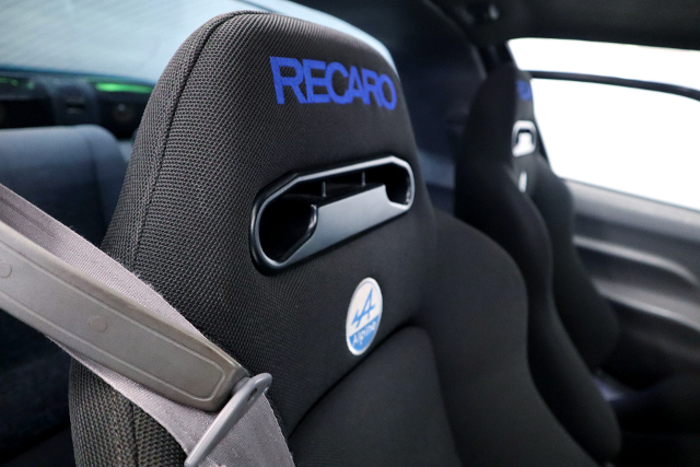 RECARO seats.