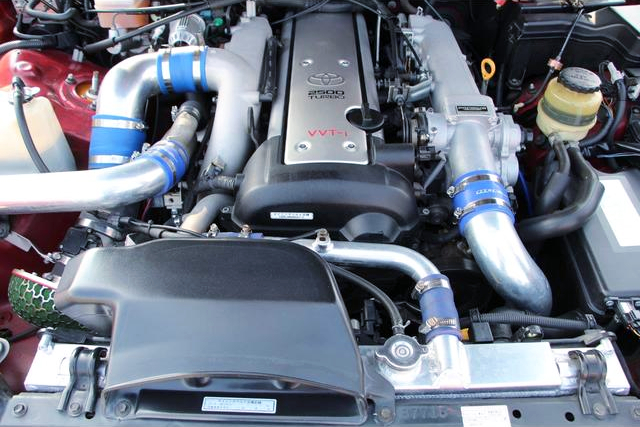 VVT-i 1JZ-GTE turbo engine With HKS GT3-RS turbo.