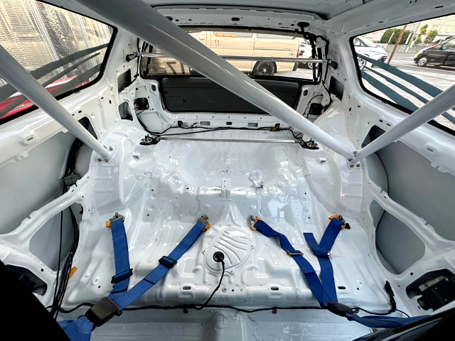 Roll cage of EG6 CIVIC SiR.