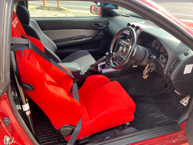 Interior of ER34 SKYLINE 2-DOOR 25GT TURBO.