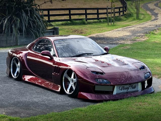 Front side exterior of BN-SPORTS BLISTER WIDEBODY FD3S MAZDA RX-7.