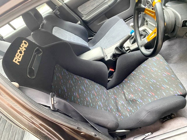 Seats of HR34 SKYLINE 4-DOOR.