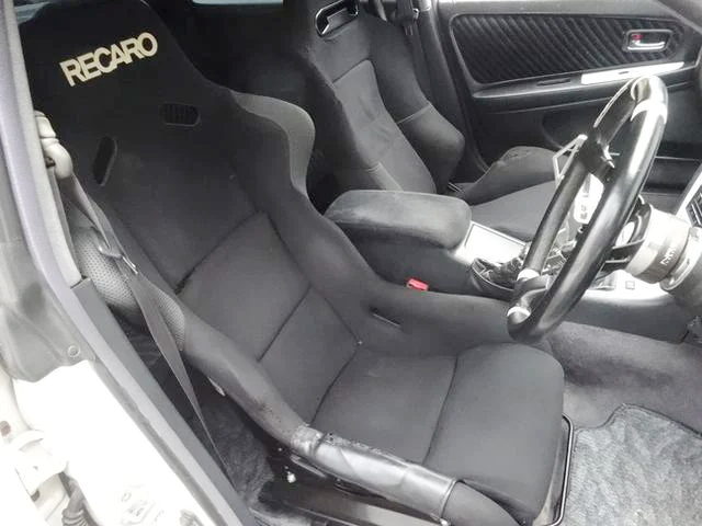 RECARO full bucket seat of JZX100 MARK 2 TOURER-V.