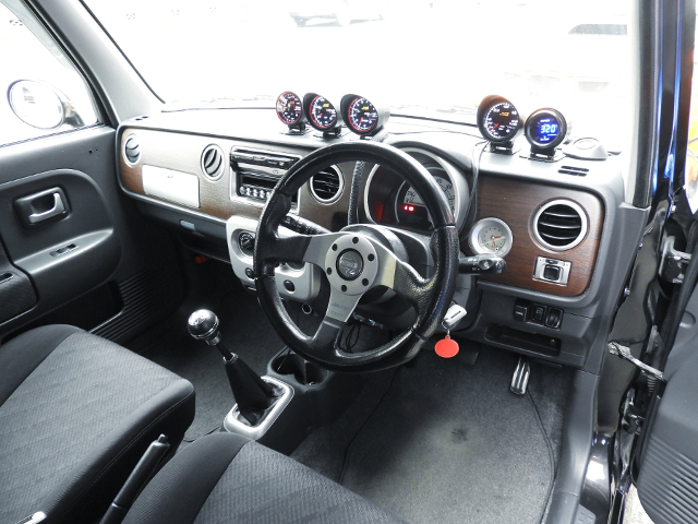 Interior of HE21S SUZUKI ALTO LAPIN SS.