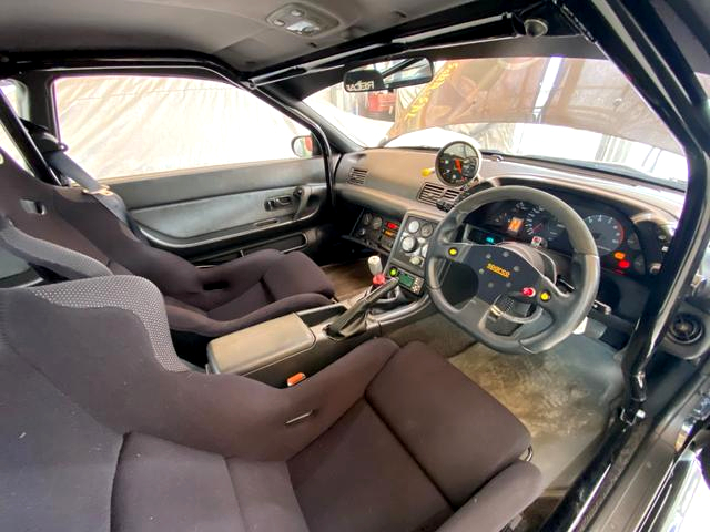 Interior of BNR32 SKYLINE GT-R.