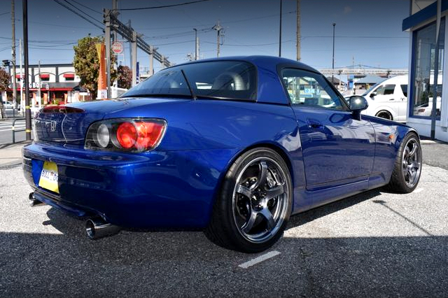 Rear exterior of AP1 HONDA S2000.