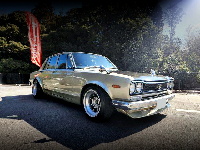 Front exterior of C10 HAKOSUKA 4-DOOR.