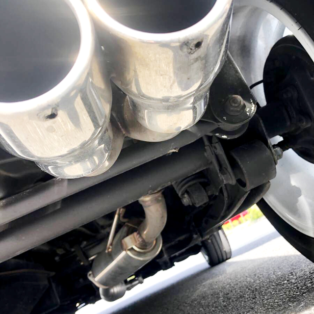 Exhaust muffler.