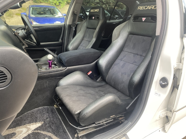 Seats of JZS161 ARISTO V300 VERTEX EDITION.