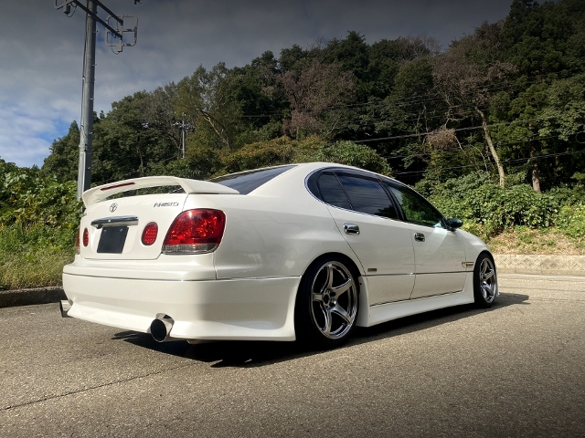 Rear exterior of JZS161 ARISTO V300 VERTEX EDITION.