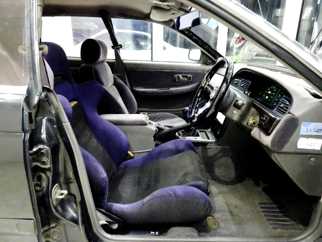 Interior of C33 NISSAN LAUREL.