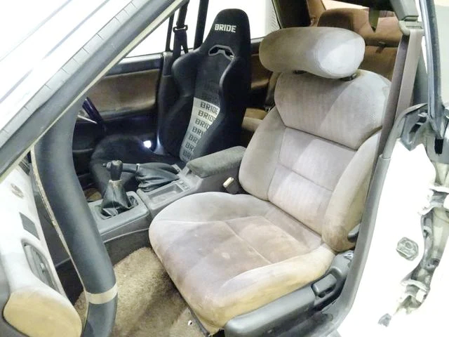 Seats of C33 NISSAN LAUREL.