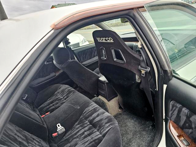 Interior seats of C35 LAUREL 25 CLUB S.