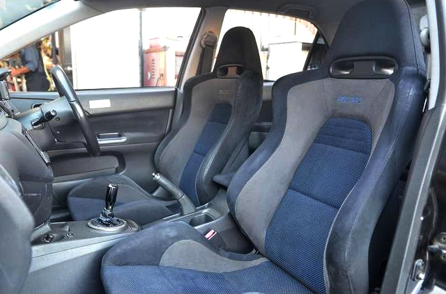 Seats of CT9A LANCER EVOLUTION 7 GSR.