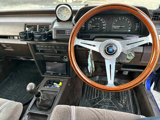 Dashboard of GX70 MARK 2 WAGON.