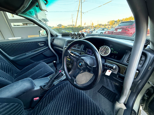 Dashboard of JZX100 CRESTA 2.5 EXCEED G.