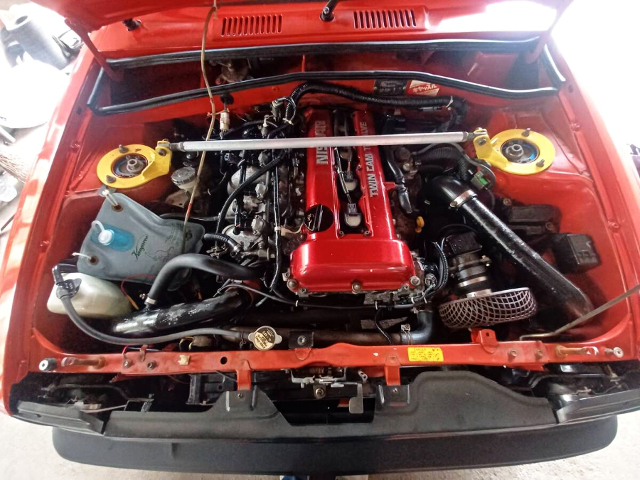 SR20DET 2.0L TURBO ENGINE.