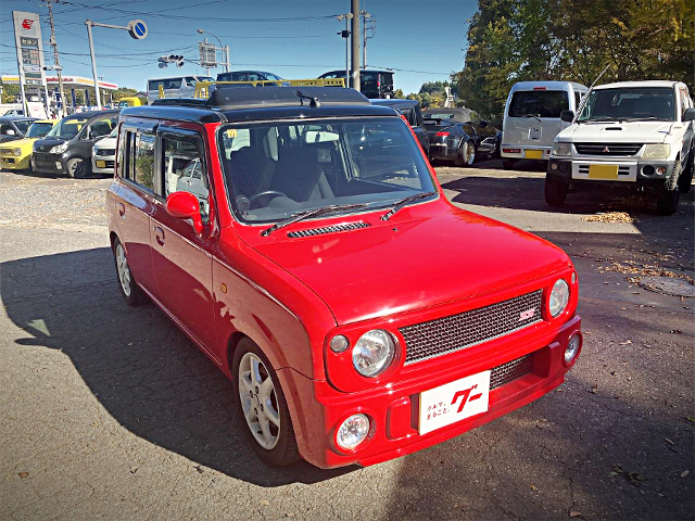 Front exterior of HE21S SUZUKI ALTO LAPIN CANVAS TOP.