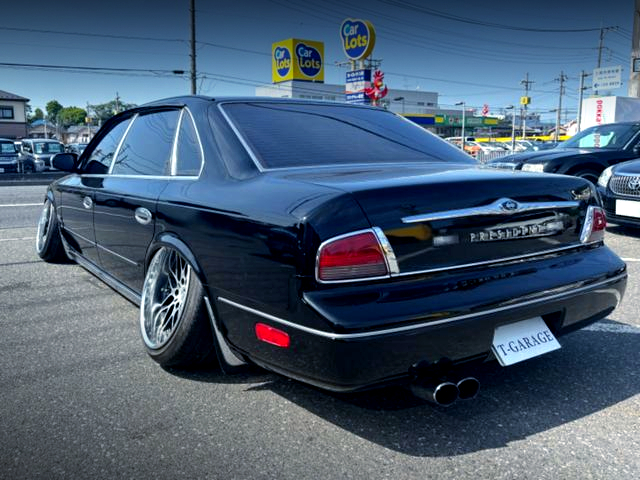 Rear exterior of Static 3rd Gen NISSAN PRESIDENT SOVEREIGN.