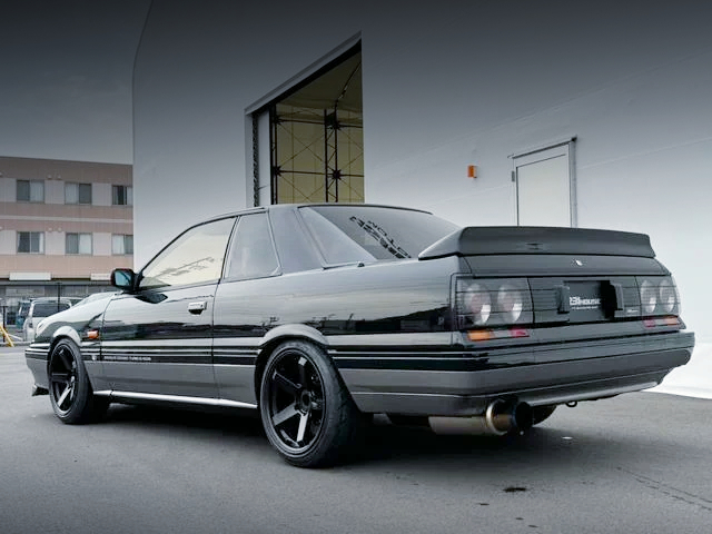 Rear exterior of R31 SKYLINE 2-DOOR.