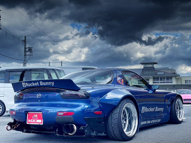 Rear exterior of ROCKET BUNNY WIDEBODY FD3S RX-7.