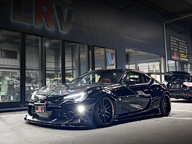 Front exterior of AIMGAIN GT4 WIDEBODY ZN6 TOYOTA 86 GT.