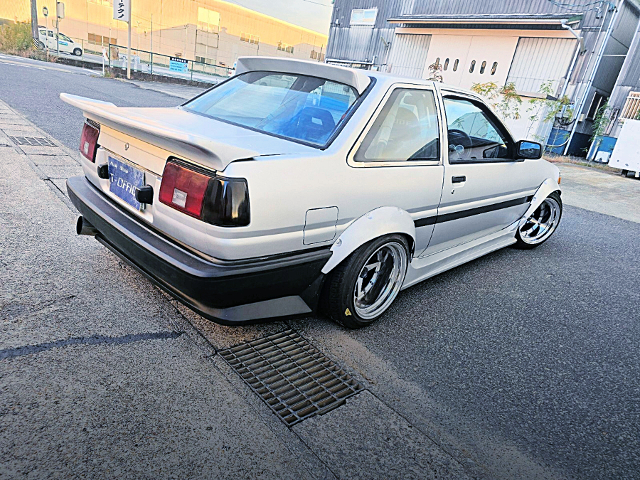 Rear exterior of Fender extra wide AE86 LEVIN.