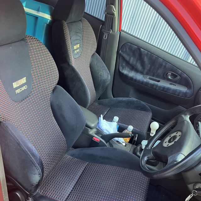 Seats of CM8A MITSUBISHI LANCER with TOMMI MAKINEN EDITION REPLICA conversion.