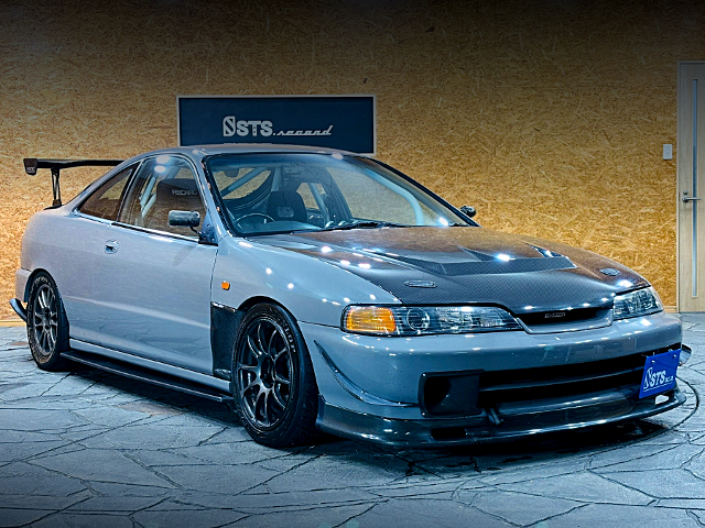 Front exterior of DC2 INTEGRA SiR-G.