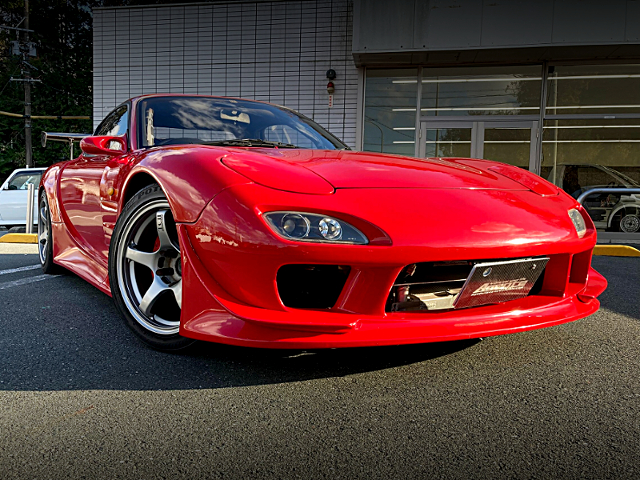 Front exterior of VERTEX WIDEBODY FD3S RX-7.