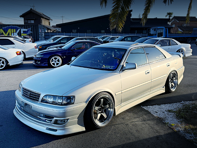 Front exterior of of JZX100 CHASER TOURER-V.