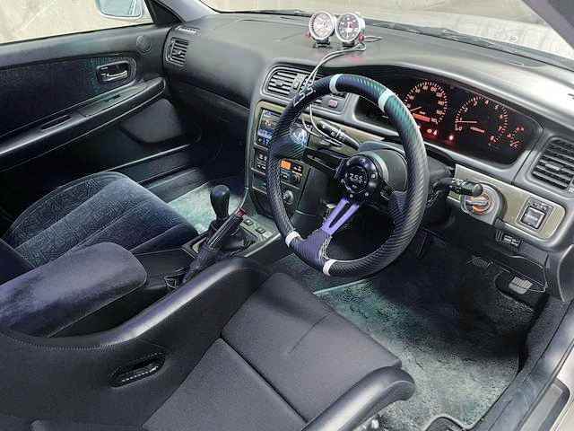 Interior of JZX100 CHASER TOURER-V.