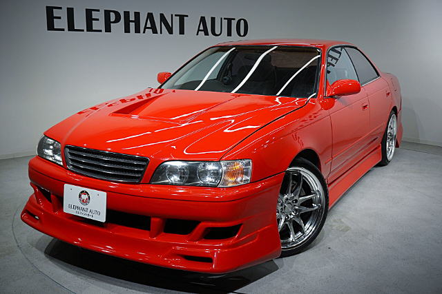 Front exterior of CHASER faced JZX90 MARK 2 TOURER-V.