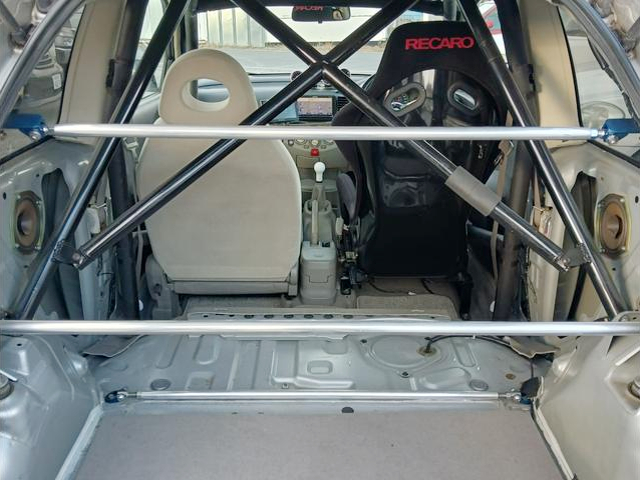 Roll cage.