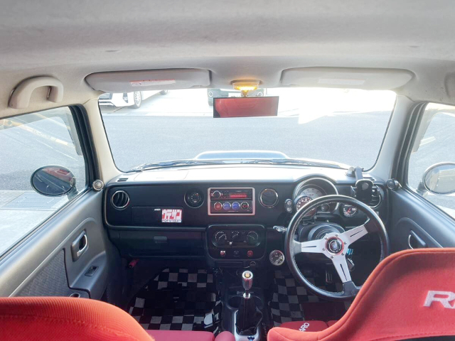 Dashboard of HE21S ALTO LAPIN SS.