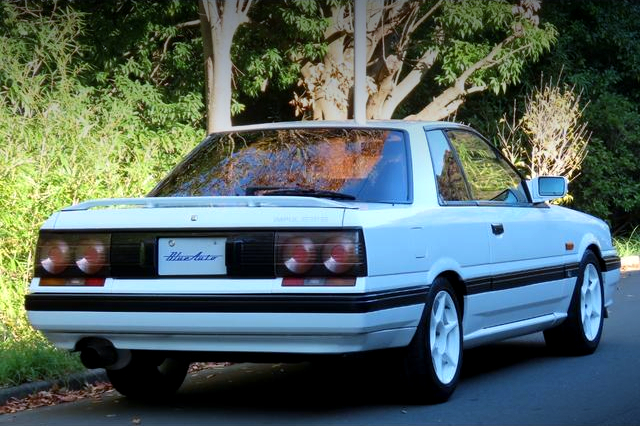 Rear exterior of 7th Gen R31 SKYLINE 2-DOOR.